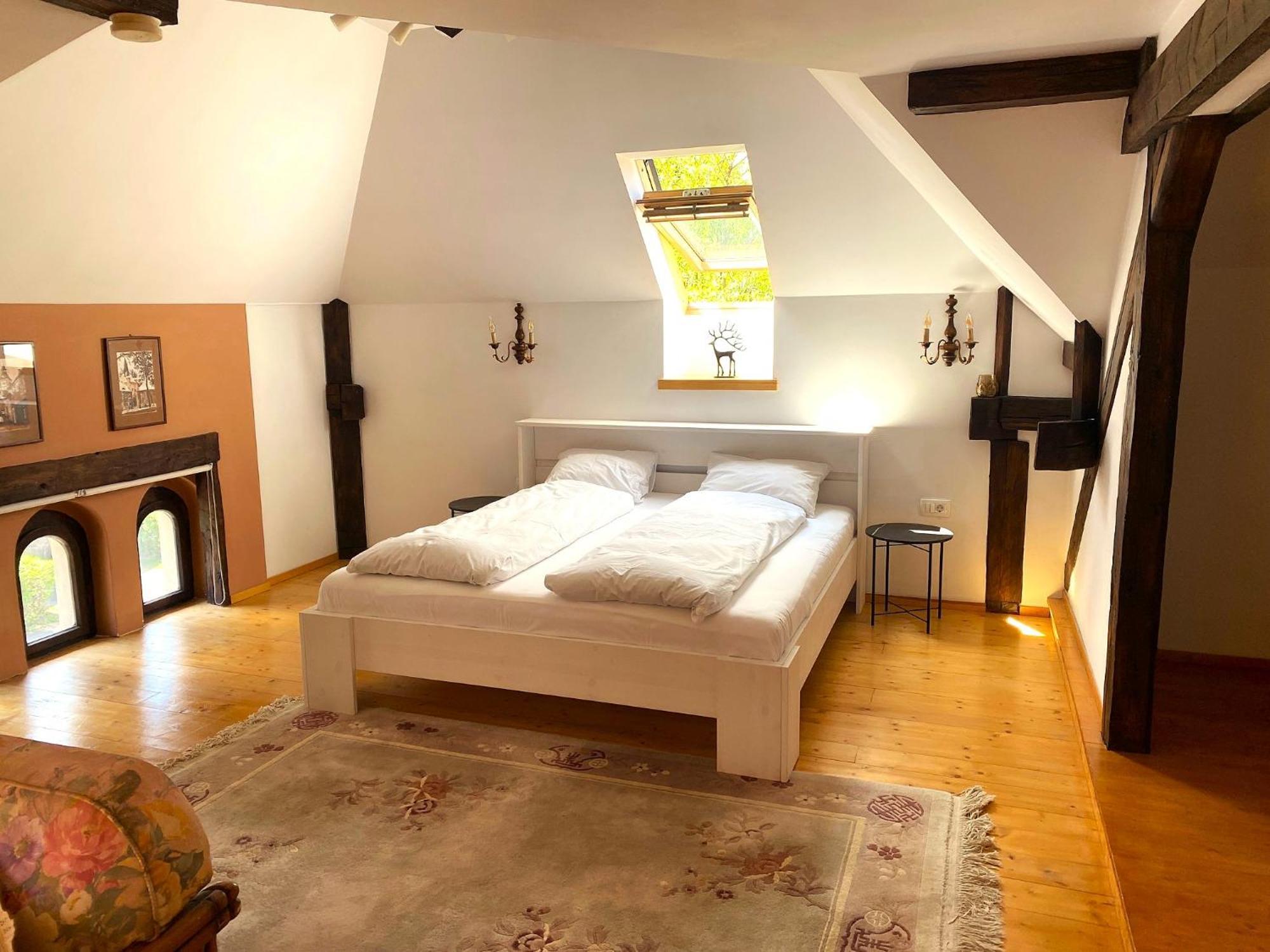 Rose'S Oldtown Apartment Брашов Экстерьер фото